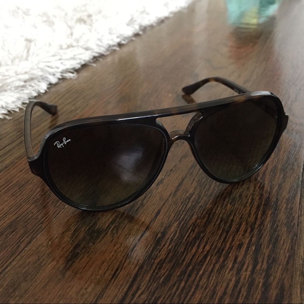 Rayban Cats 5000 tortoise sunglasses